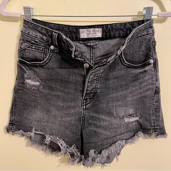 Free People CRVY Vintage High-Rise Jean Shorts Size 26 - Picture 4 of 4